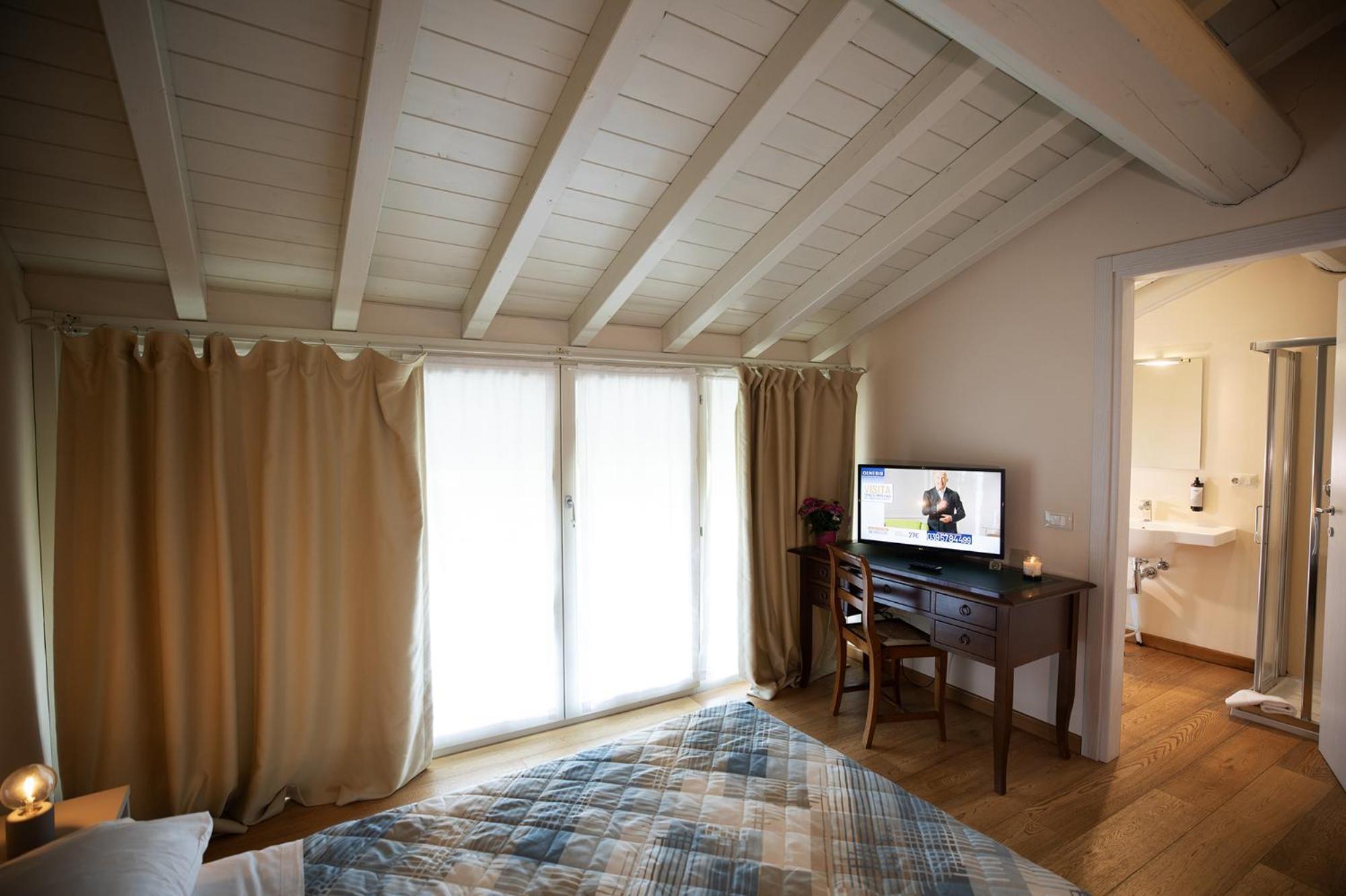 Relais La Rocca Solferino Bed & Breakfast Ngoại thất bức ảnh